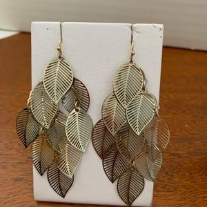 Avon Textured Leaves  Chandelier Earrings Goldtone